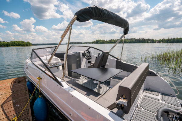 TEXAS BOAT 596